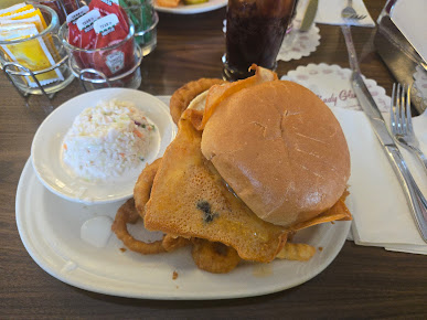 Photo Shady Glen Restaurant And Ice Cream Parlor - 11