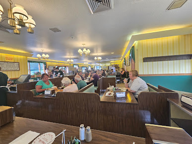 Photo Shady Glen Restaurant And Ice Cream Parlor - 16