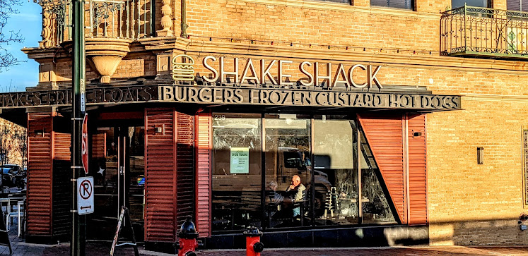 Photo Shake Shack Country Club Plaza - 8