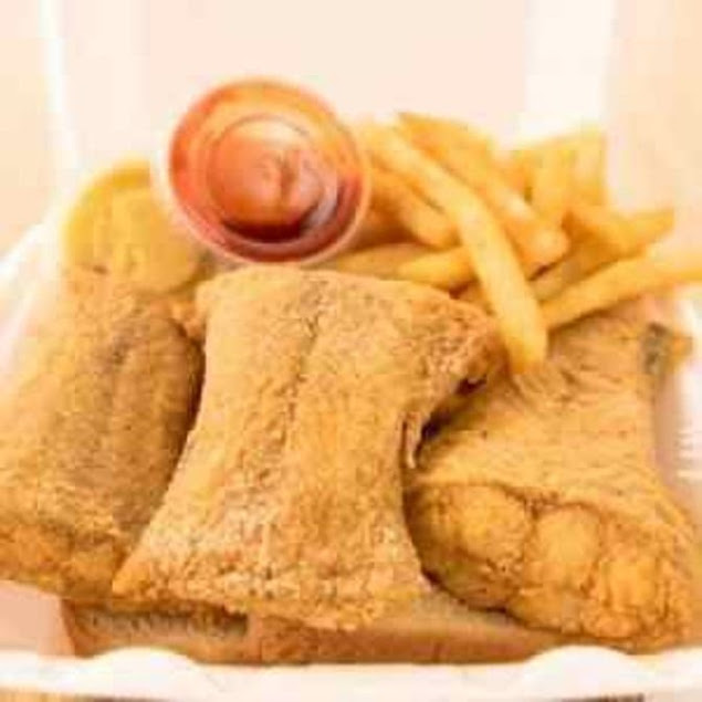 Photo Sharks Fish And Chicken Merrillville - 15