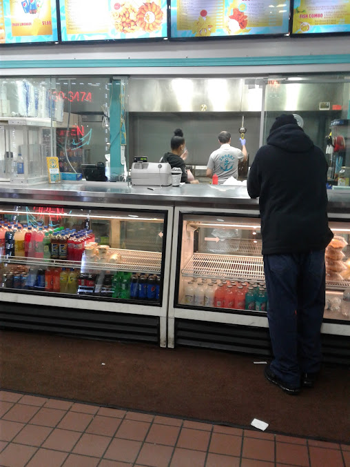 Photo Sharks Fish Chicken Calumet City - 12