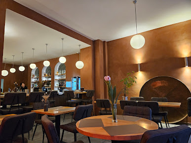 Photo Shiraz Restaurant & Bar - 2