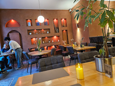 Photo Shiraz Restaurant & Bar - 3