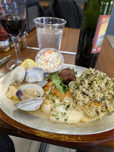 Photo Shore Fresh Seafood Market Restaurant - 17