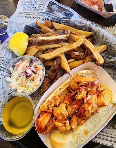 Photo Shore Fresh Seafood Market Restaurant - 19