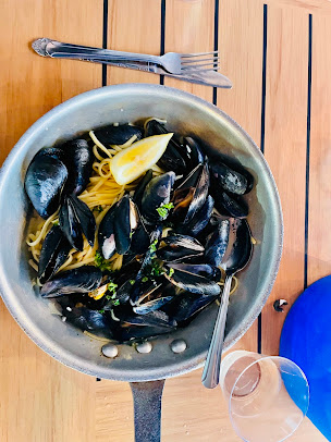 Photo Shore Fresh Seafood Market Restaurant - 23