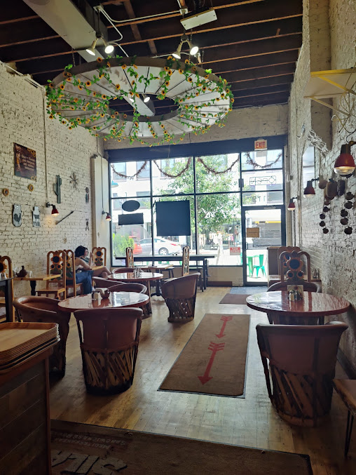 Photo Sila's Mediterranean Restaurant - 12