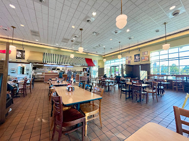 Photo Smithfields Chicken N Bar B Q Burlington - 14