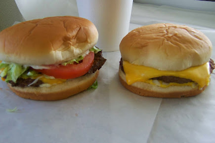 Photo Snoopy's Hot Dogs & More - 27