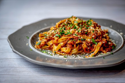 Photo Source Restaurants - 11