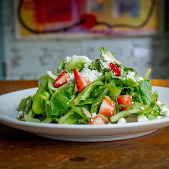 Photo Source Restaurants - 23