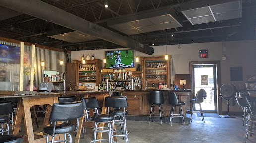 Photo Specific Gravity Pizzeria Beer Joint - 27