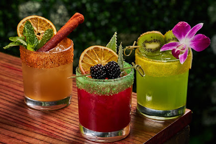 Photo Spicy Burro Mexican Restaurant Bar - 19