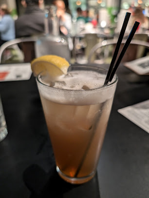 Photo Stack 571 Burger And Whiskey Bar Kirkland - 16