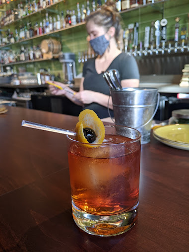Photo Stack 571 Burger And Whiskey Bar Kirkland - 20
