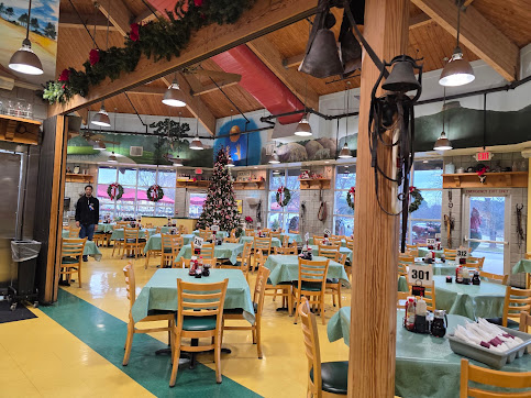 Photo State Farmers Market Restaurant - 39