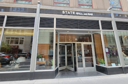 Photo State Grill And Bar - 18
