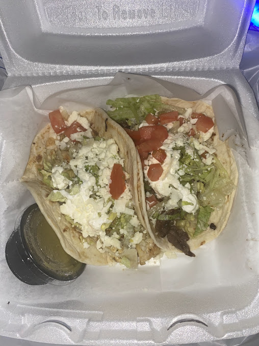 Photo Taco Miendo Bar, Grill, & Pizzeria - 10