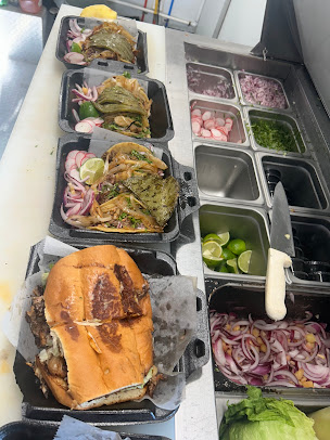 Photo Tacos Le Taquichi - 13