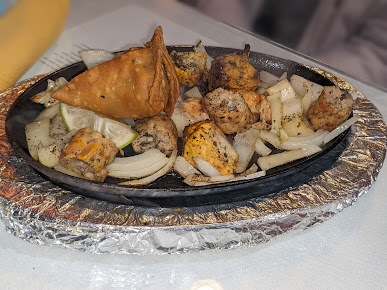 Photo Taj Mahal Halal Indian Restaurant - 18