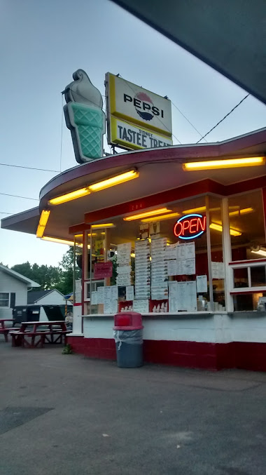 Photo Tastee Treat - 3