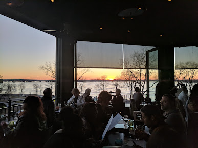 Photo Terrace At The River Inn - 19