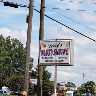 Photo Terry's Tasty Shoppe - 22