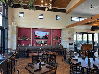Photo Texas Borders Bar And Grill - 29