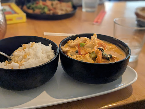 Photo Thai 202 And Ramen Conifer - 15