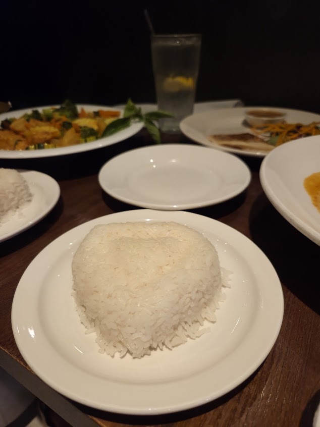 Photo Thai Place Restaurant And Full Bar - 14