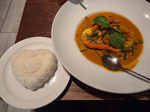 Photo Thai Place Restaurant And Full Bar - 15