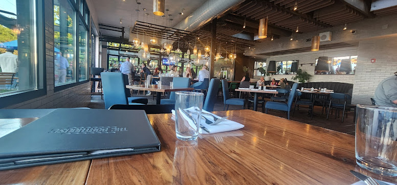 Photo The Boathouse At City Point - 12