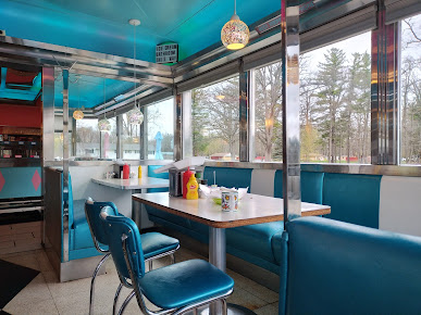 Photo The Comet Classic Diner Creamery - 18