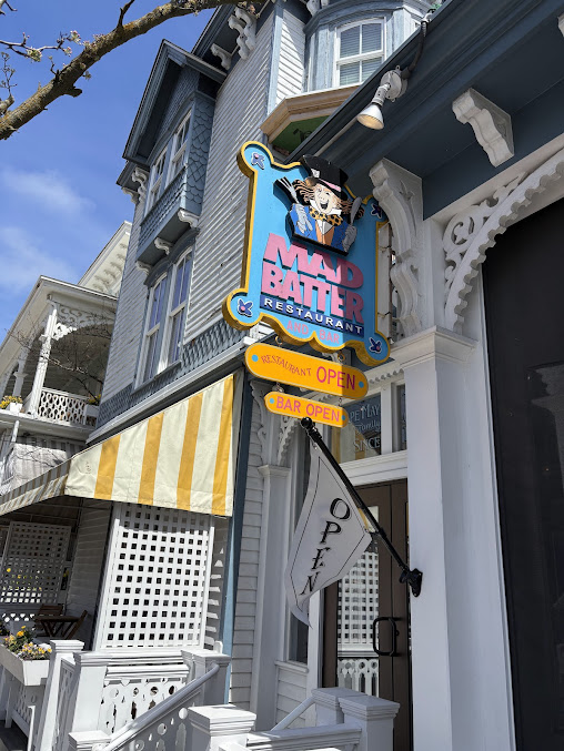 Photo The Mad Batter Restaurant & Bar - 21