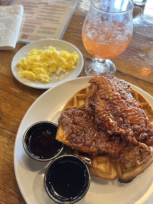 Photo The Moonshiners Southern Table + Bar - 22
