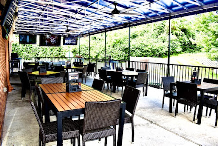 Photo The Post Sports Bar Grill Fenton - 13