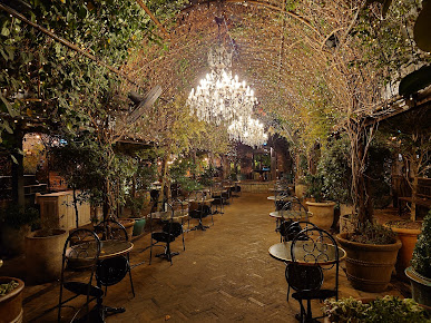 Photo The Potting Shed At The Grounds - 25