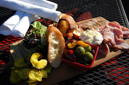 Photo The Salty Pig - 12
