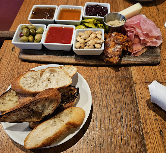 Photo The Salty Pig - 25