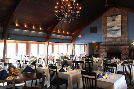Photo The Water's Edge Restaurant - 10