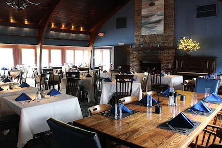 Photo The Water's Edge Restaurant - 18