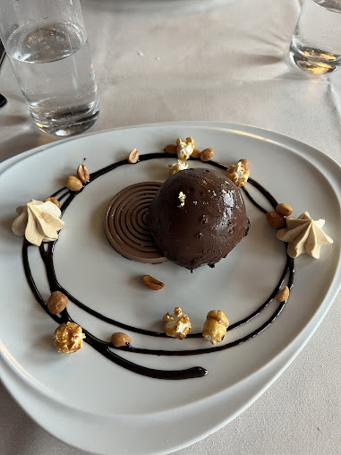 Photo The Water's Edge Restaurant - 25
