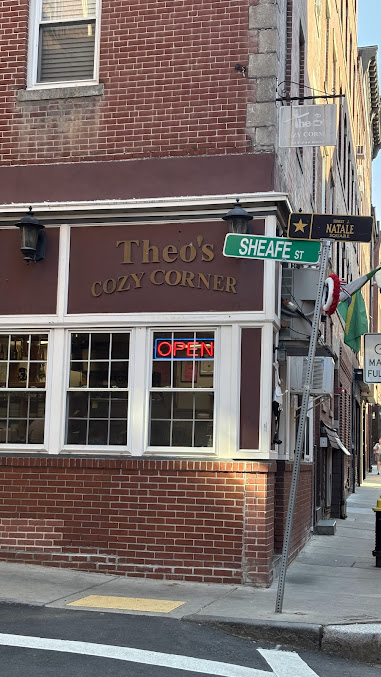 Photo Theo's Cozy Corner Restaurant - 25