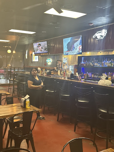 Photo Three65 Bar & Grill - 13