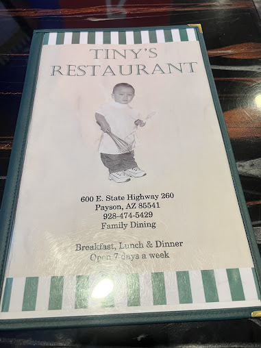 Photo Tinys Family Restaurant And Lounge - 19
