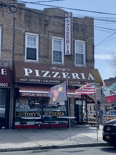Photo Tony's Pizzeria Corporation - 23
