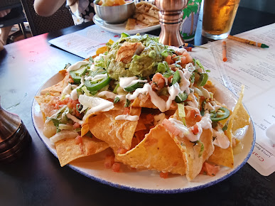 Photo Tonys Sports Bar And Grill - 19