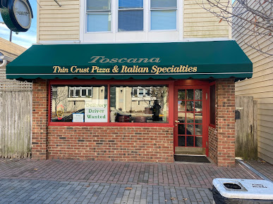 Photo Toscana Thin Crust Pizza Italian Specialties - 4