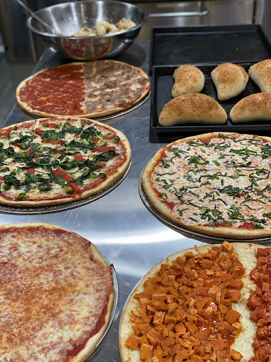 Photo Toscana Thin Crust Pizza Italian Specialties - 5
