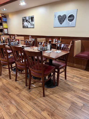 Photo Tria Bakery Cafe Diner - 19